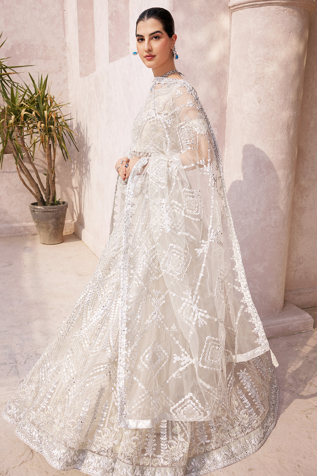 MH-201 Luxury Pakistani Fashion