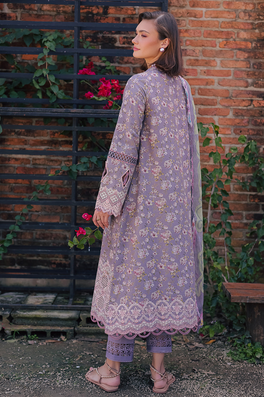 RAAHEEN (AV-13) Chiffon Pakistani Summer Dresses - aabyaan - 5