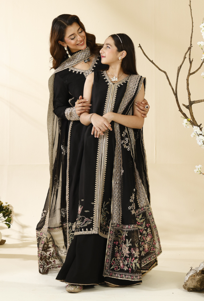 Rabt - D03 Raw Silk Pakistani Formal Dresses - Humdum - 7