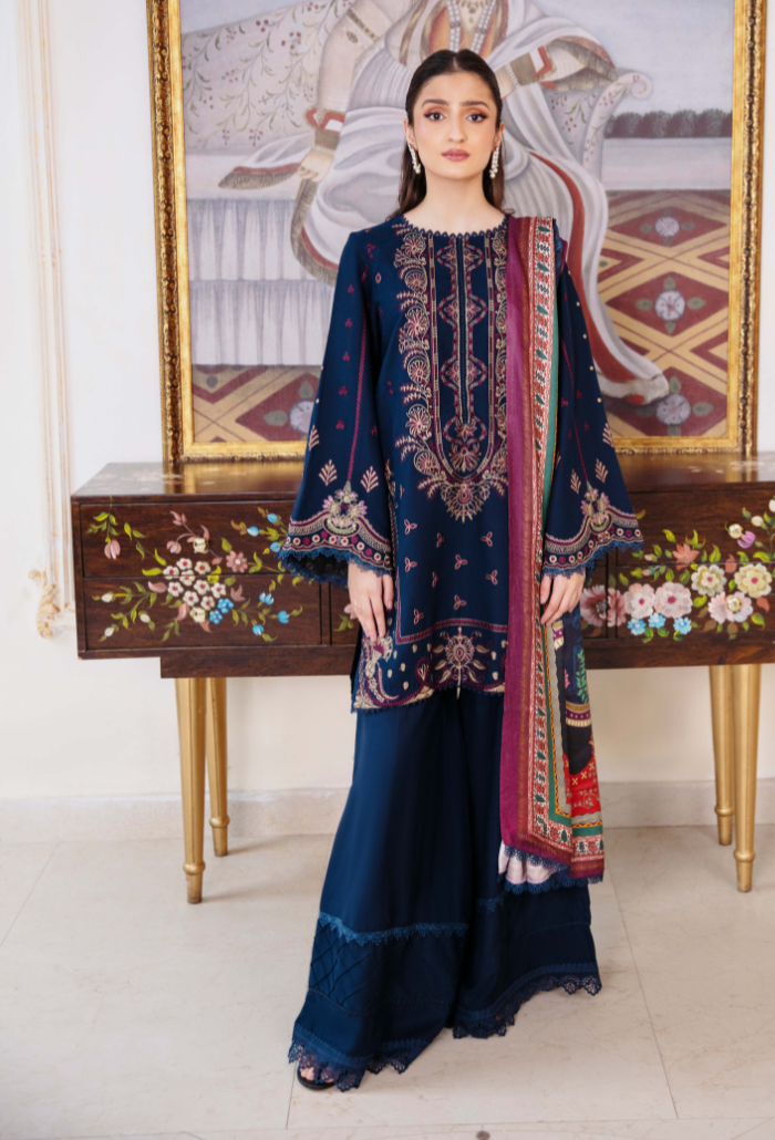 Serene - D06 Premium Fabric Pakistani Winter Dresses - Humdum - 1