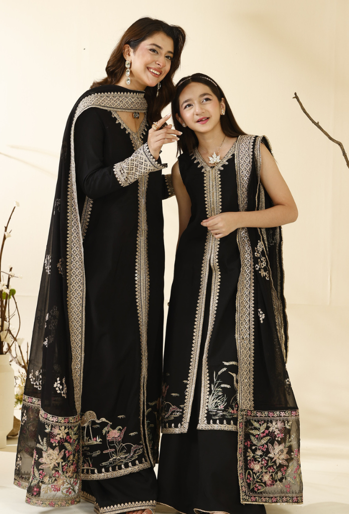 Rabt - D03 Raw Silk Pakistani Formal Dresses - Humdum - 1