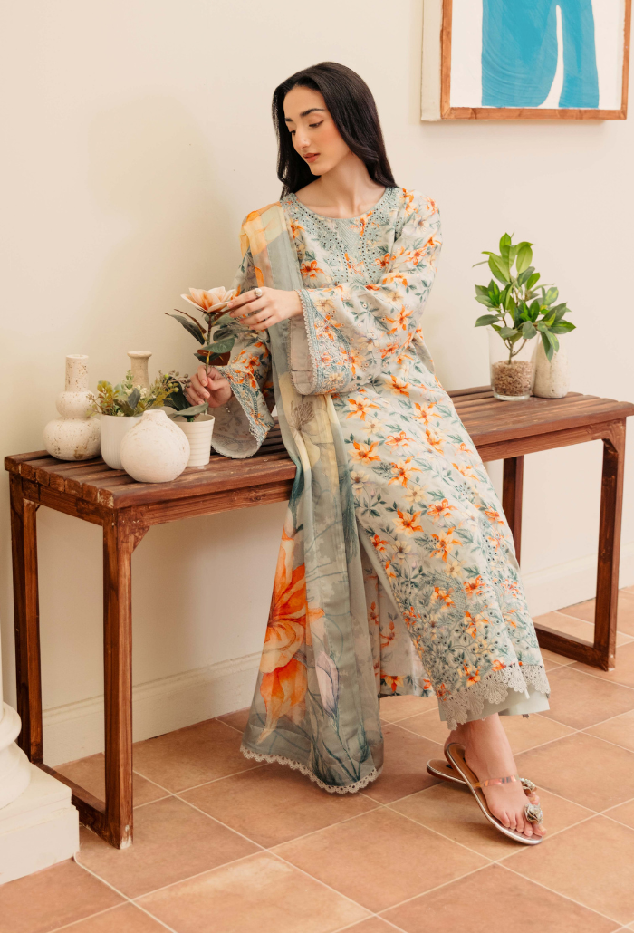 MIRAL - D01 Chiffon Pakistani Winter Dresses - Humdum - 4