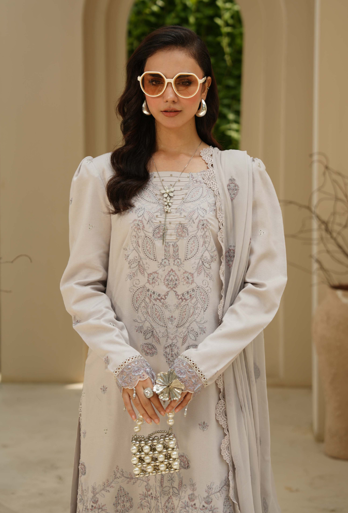 Mushak - D07 Chiffon Pakistani Winter Dresses - Humdum - 4
