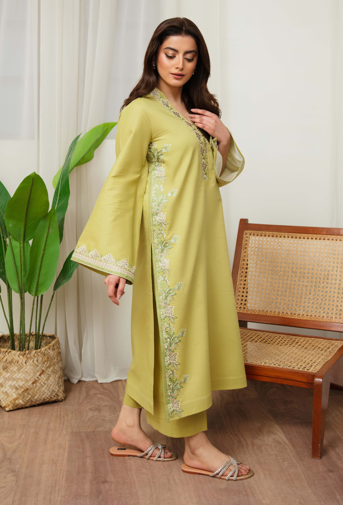 Ayra - D08 Lawn Pakistani Summer Dresses - Humdum - 2