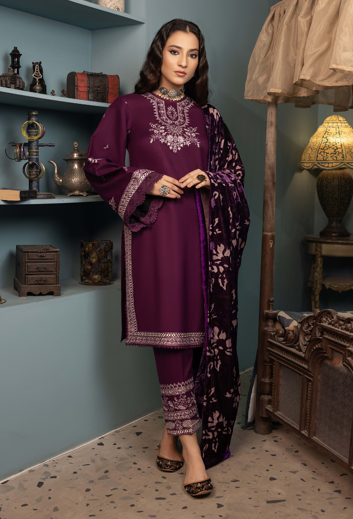 ZOUQ - D07 Premium Fabric Pakistani Winter Dresses - Humdum - 3