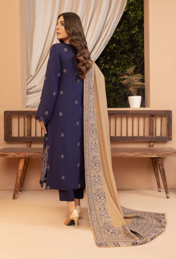 Carvan-D03 Premium Fabric Pakistani Winter Dresses - Humdum - 4
