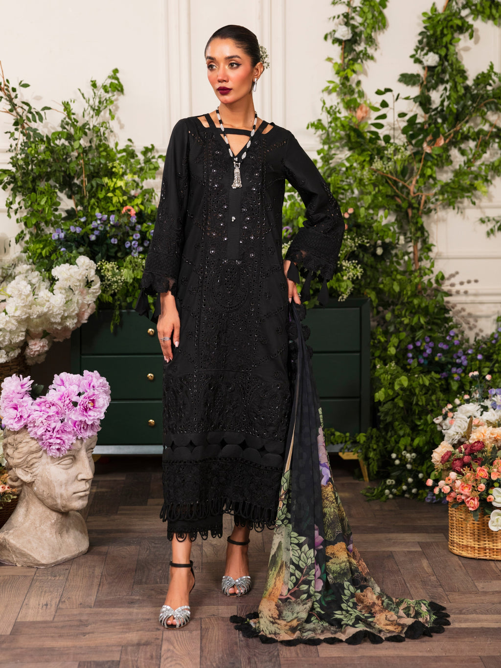 Lustre-NL-04 Pakistani Designer Dress