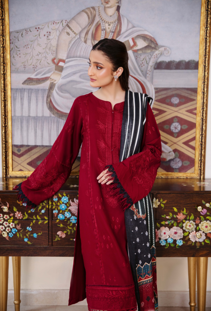 Serene - D05 Premium Fabric Pakistani Winter Dresses - Humdum - 4