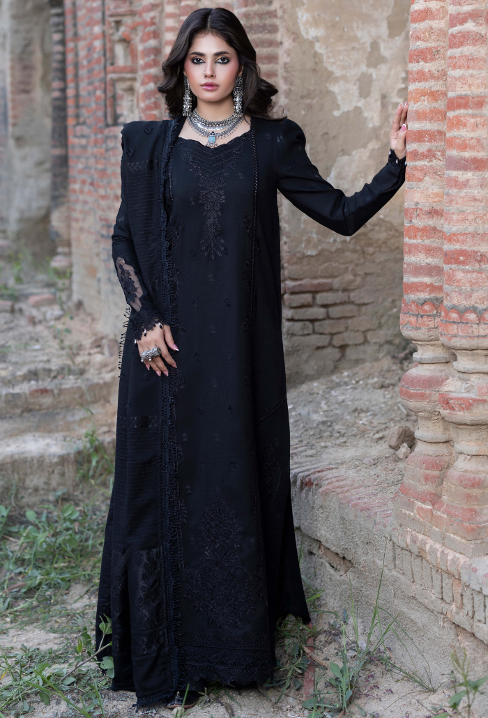 Khumar - D01 Organza Pakistani Winter Dresses - Humdum - 1