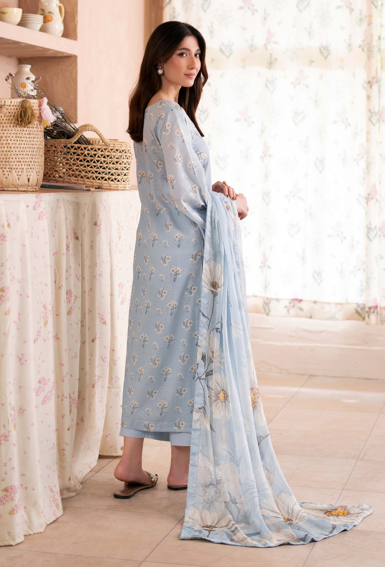 Kanwal - D02 Chiffon Pakistani Summer Dresses - Humdum - 2