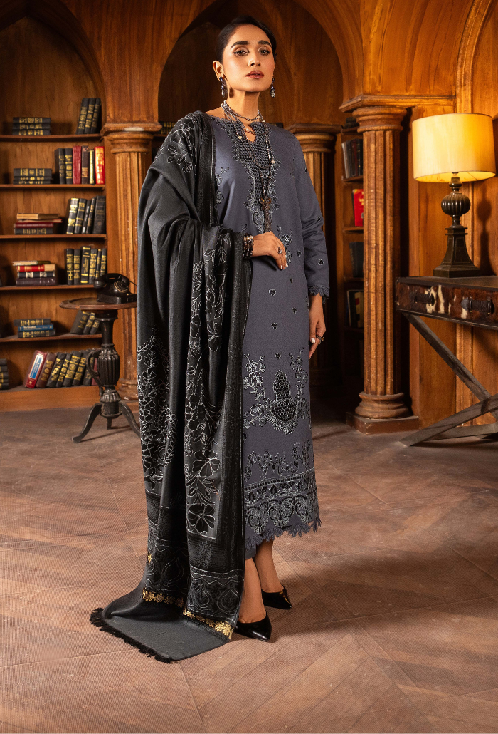 Aaima - D06 Jacquard Pakistani Winter Dresses - Humdum - 3