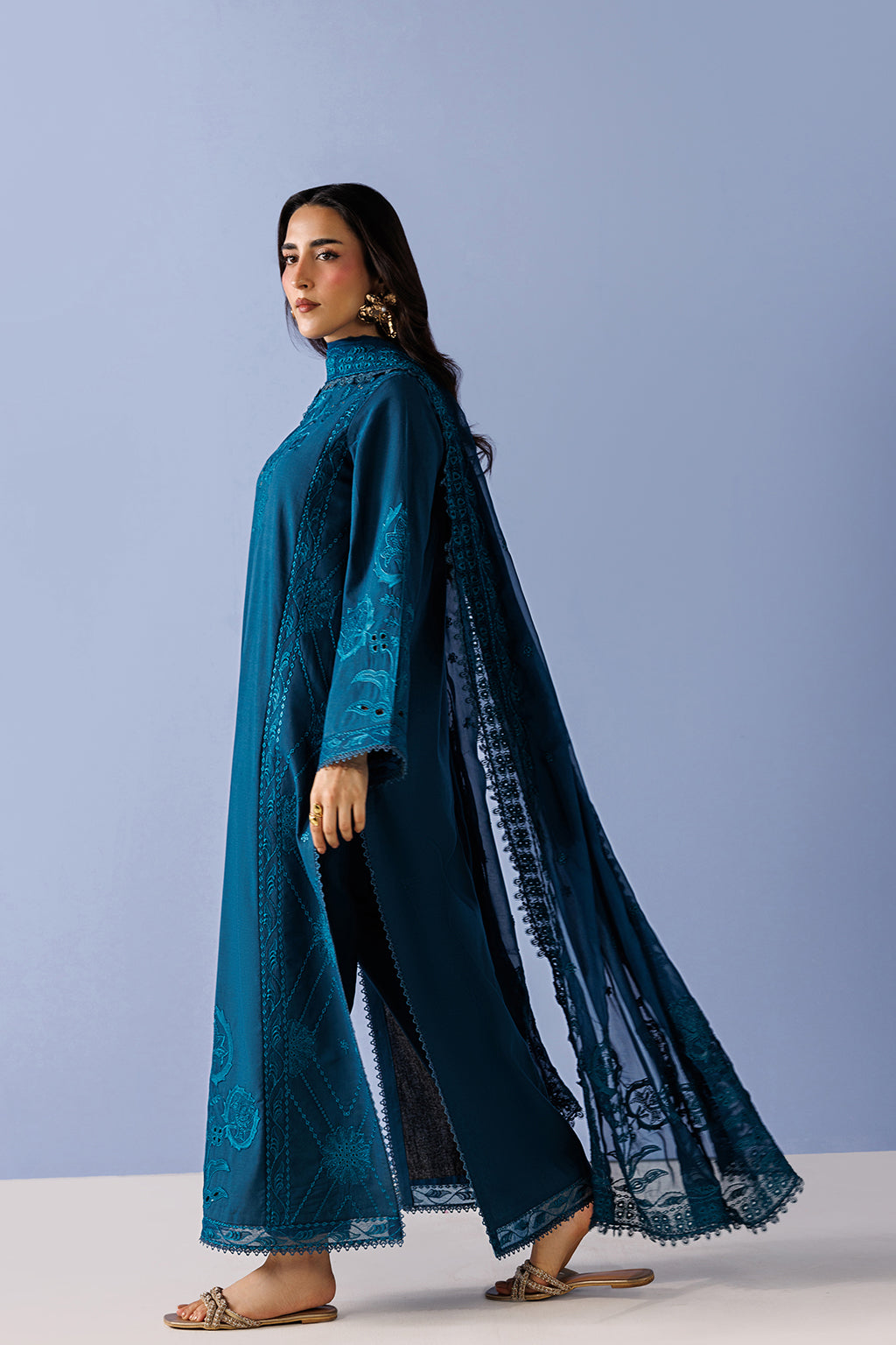 AVENOIR Pakistani Summer Dresses Collection