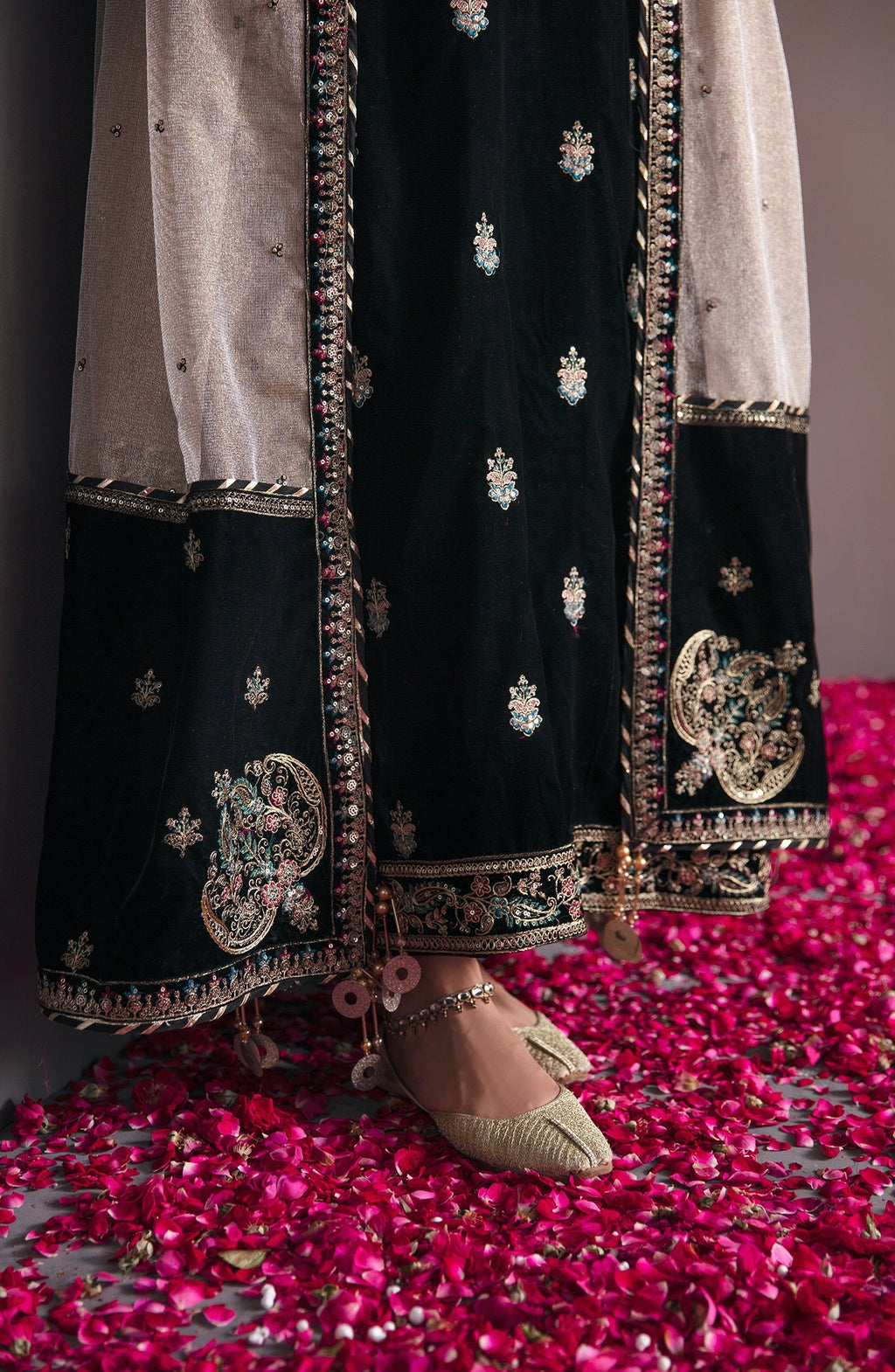 MK-08 Aqs Luxury Pakistani Fashion