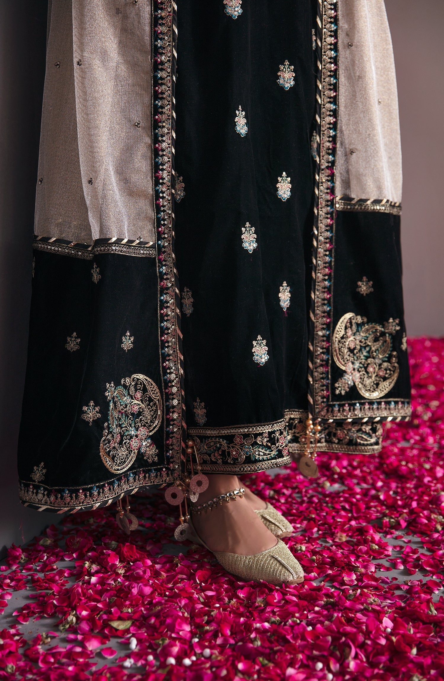 MK-08 Aqs Luxury Pakistani Fashion