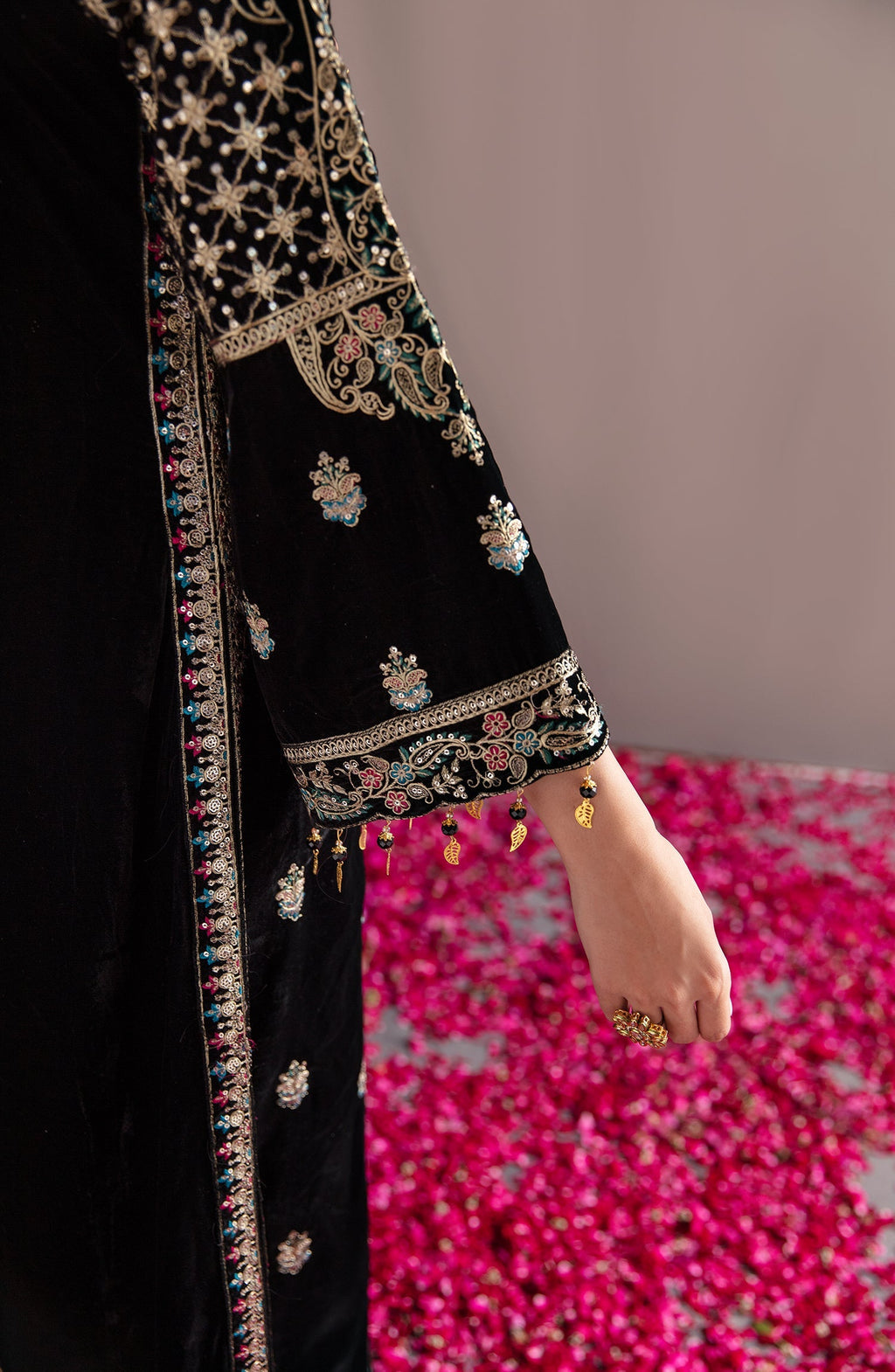 MK-08 Aqs Luxury Pakistani Fashion