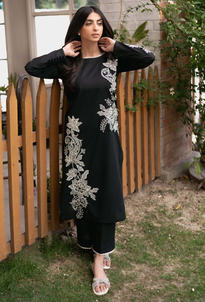 Pret-D01 Lawn Pakistani Summer Dresses - Humdum - 1