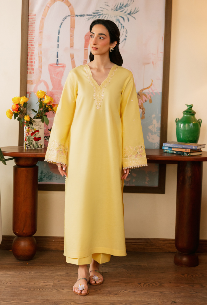 Spring Pret Vol-2 - D04 Lawn Pakistani Summer Dresses - Humdum - 1
