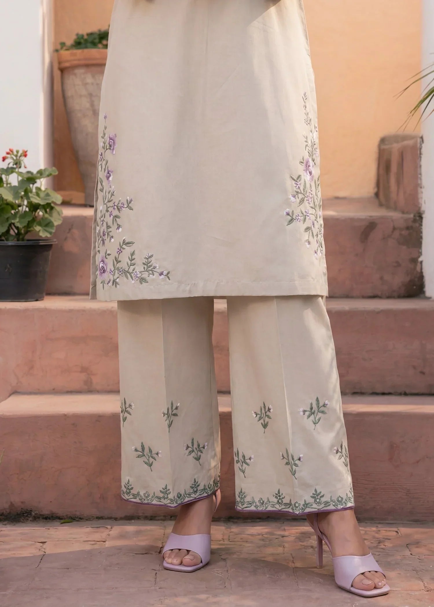 Superior Premium Fabric Pakistani Summer Dresses - Sahiba-clothing - 5