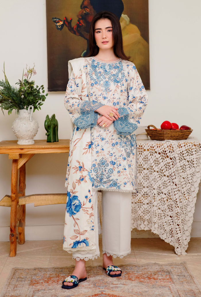 LAYLA - D07 Organza Pakistani Winter Dresses - Humdum - 1