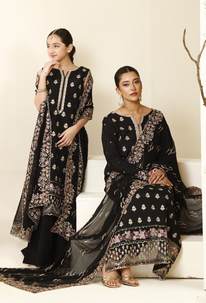 Rabt - D01 Raw Silk Pakistani Formal Dresses - Humdum - 6