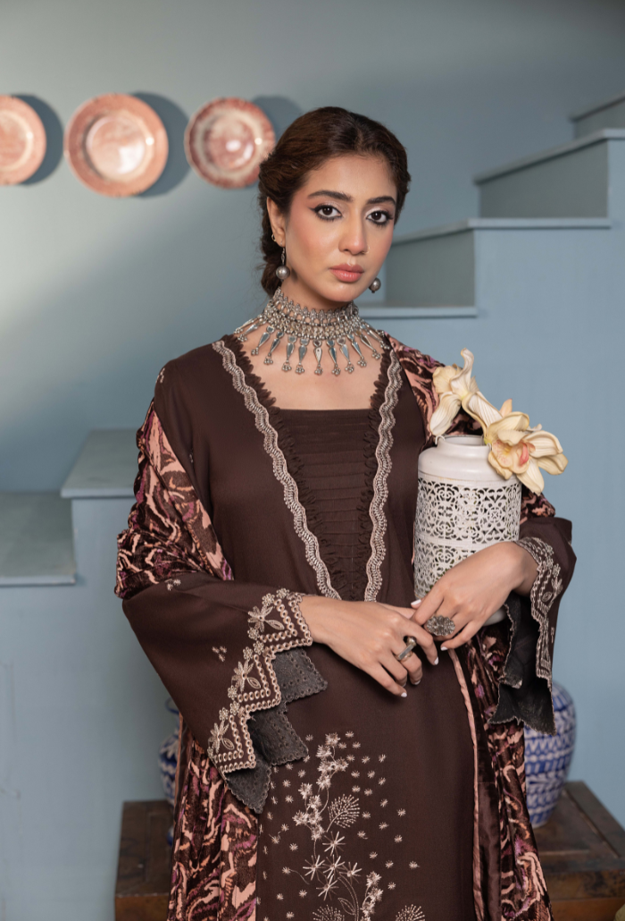 ZOUQ - D10 Premium Fabric Pakistani Winter Dresses - Humdum - 4