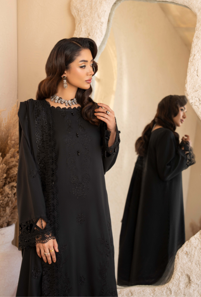 Jugnu By Humdum - D03 Premium Fabric Pakistani Winter Dresses - Humdum - 4