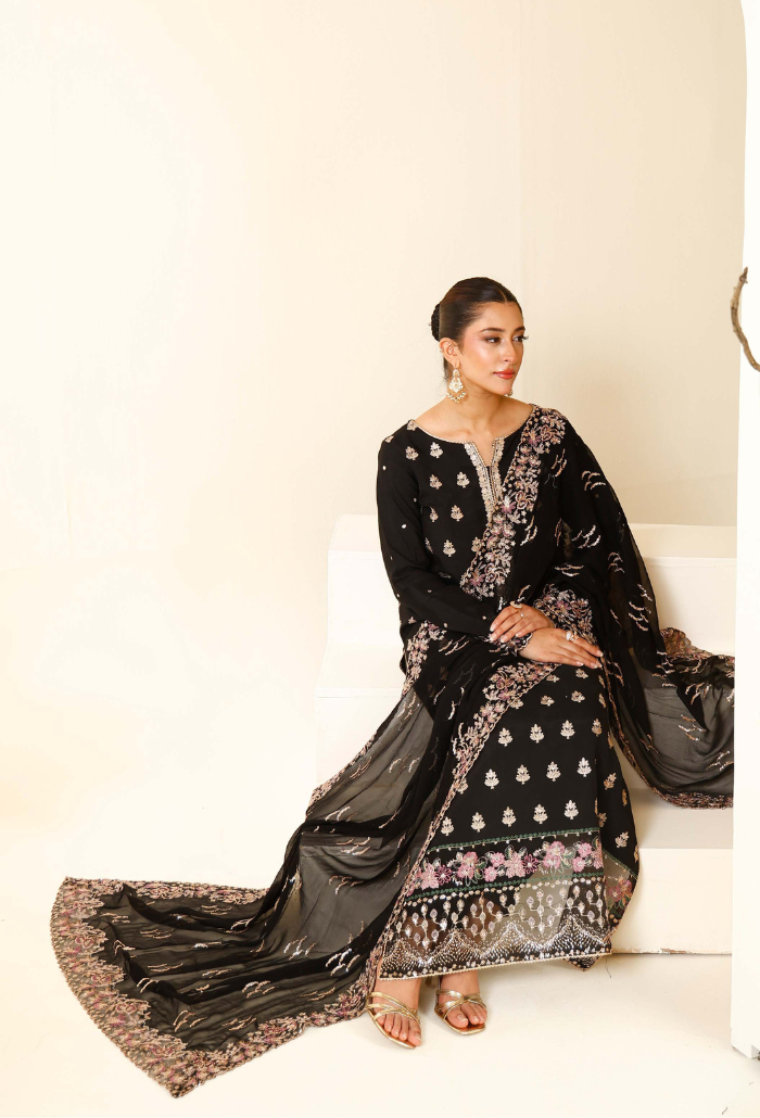 Rabt - D01 Raw Silk Pakistani Formal Dresses - Humdum - 5