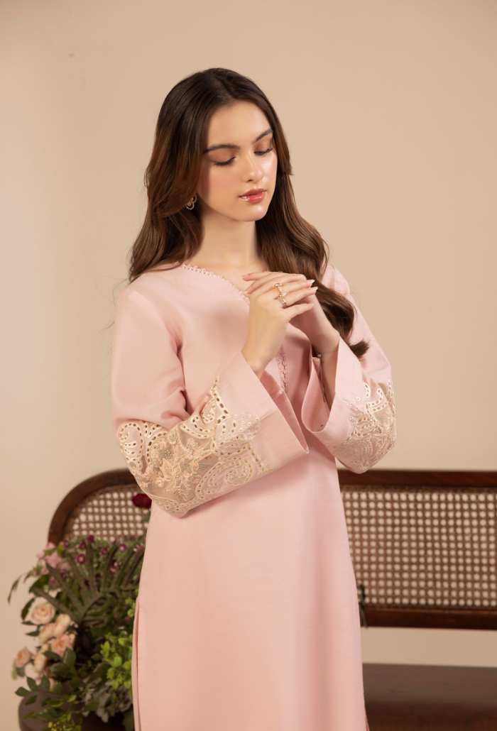 Whisper-D02 Camelia Lawn Pakistani Summer Dresses - Humdum - 4