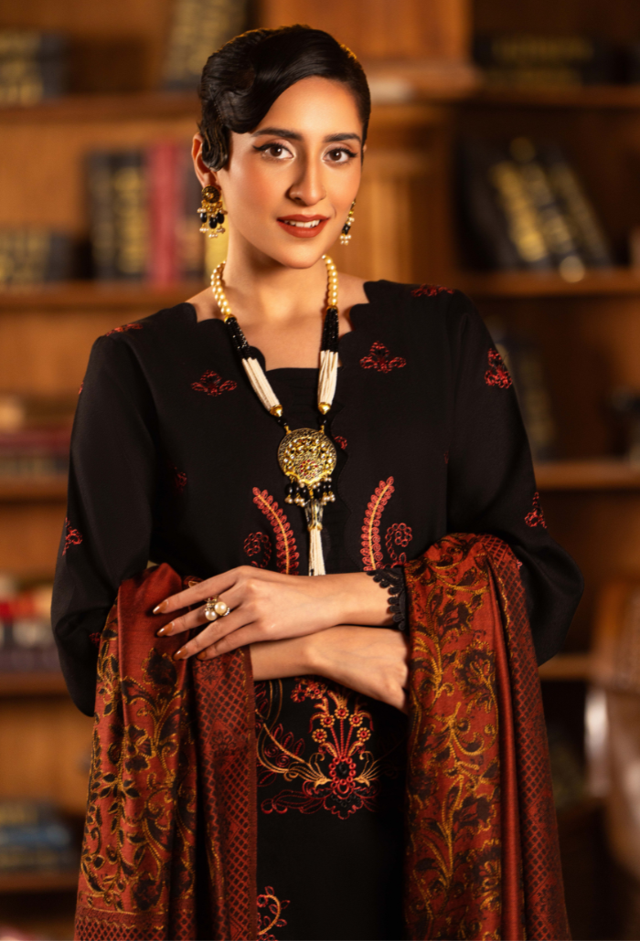 Aaima - D08 Jacquard Pakistani Winter Dresses - Humdum - 4