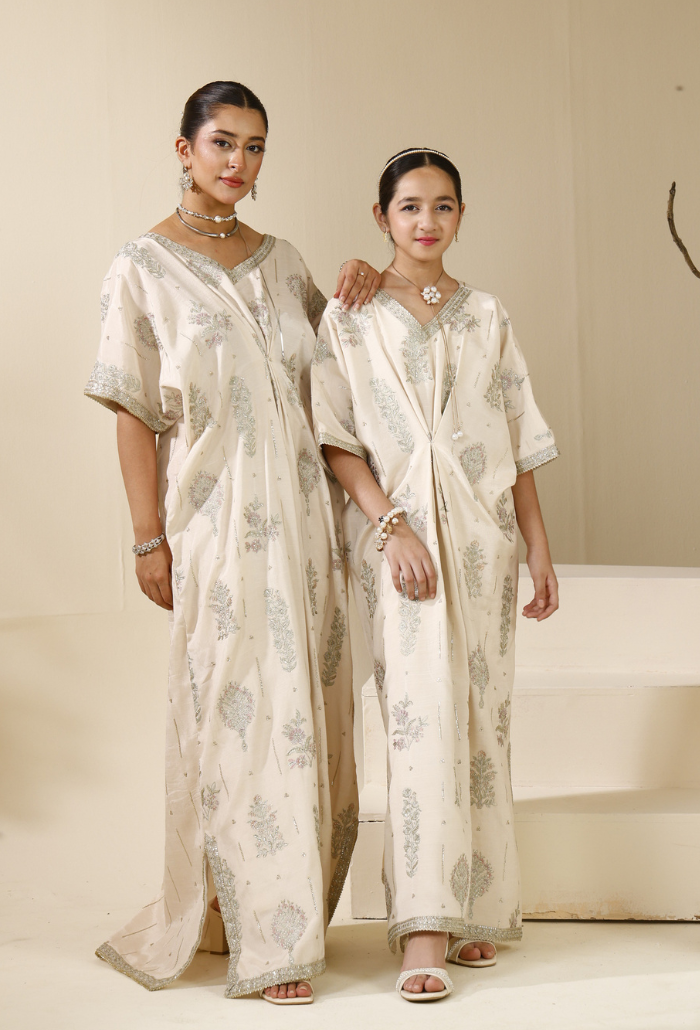 Rabt - D04 Raw Silk Pakistani Formal Dresses - Humdum - 9