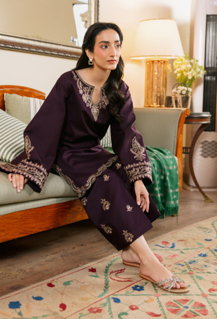 Spring Pret Vol-2 - D01 Lawn Pakistani Summer Dresses - Humdum - 4