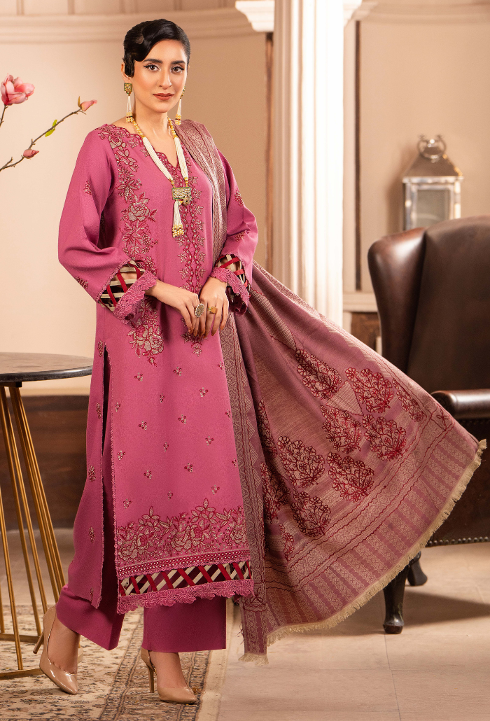 Aaima - D05 Jacquard Pakistani Winter Dresses - Humdum - 3