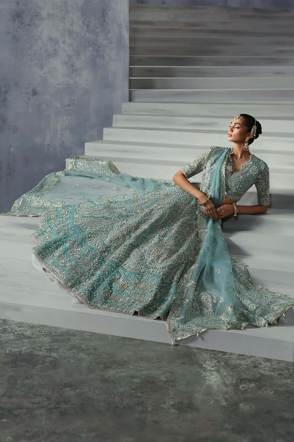 Amore Raw Silk Pakistani Formal Dresses - Afrozeh - 10