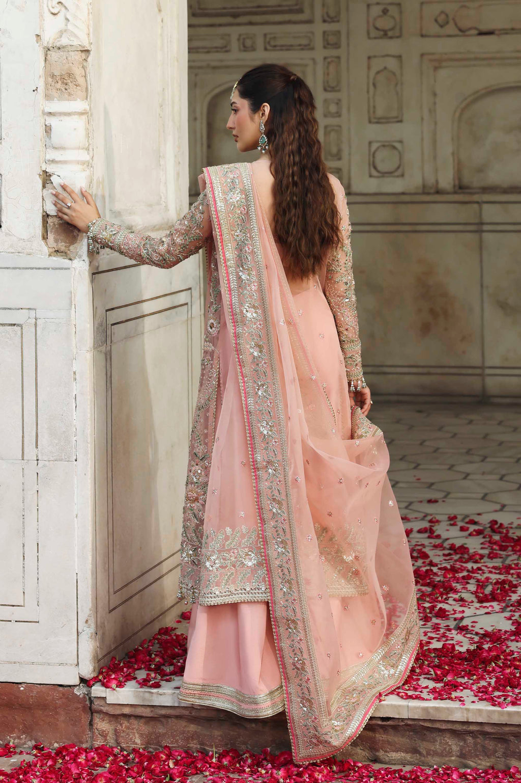 Naazi