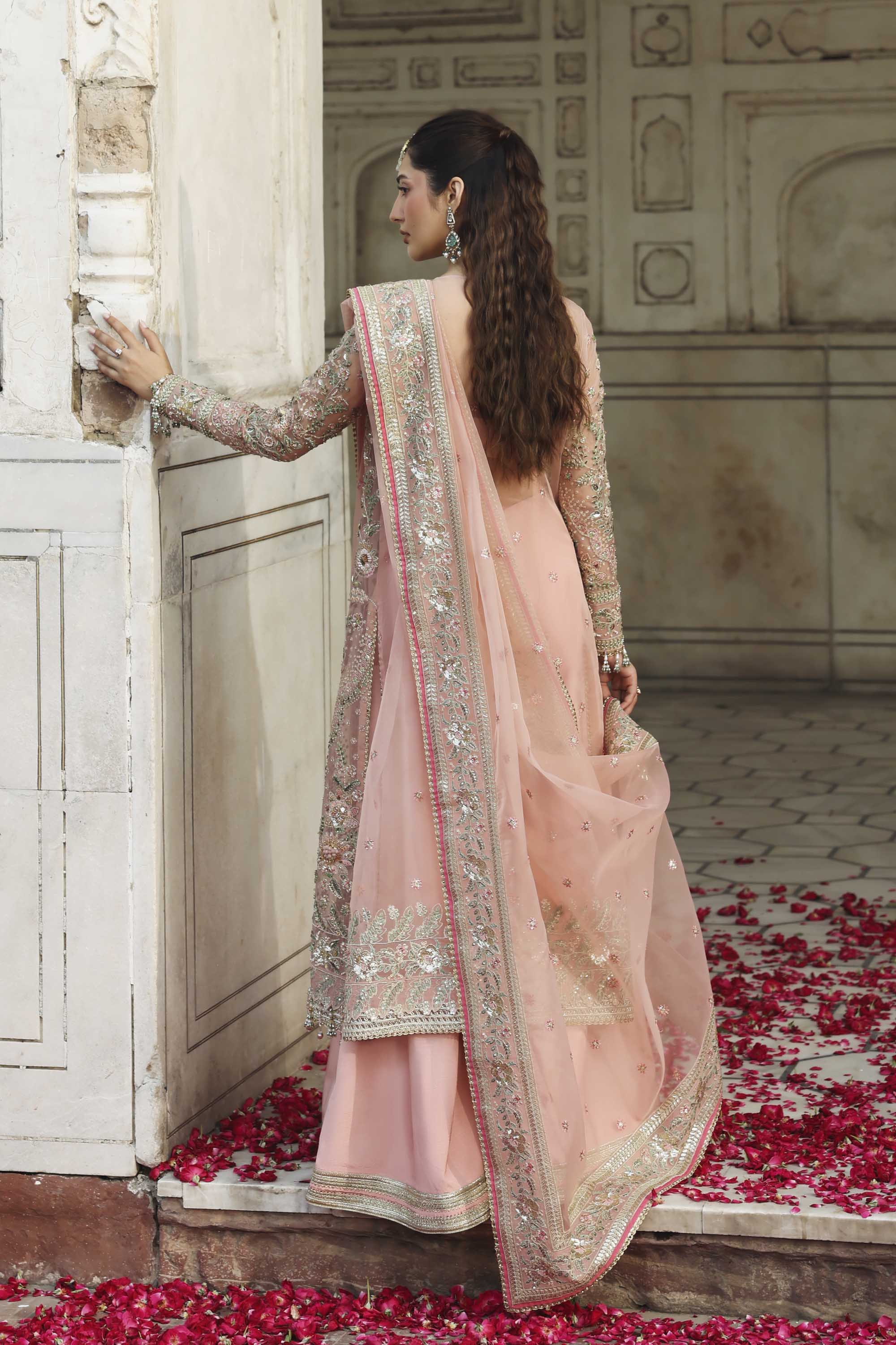 Naazi