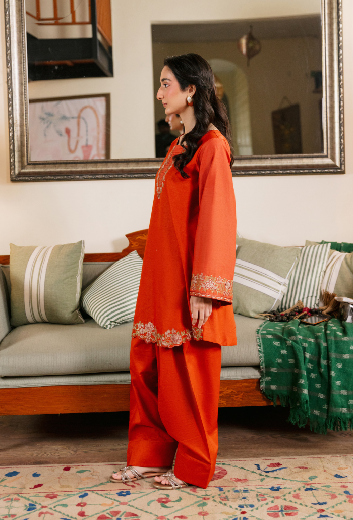 Spring Pret Vol-2 - D05 Lawn Pakistani Summer Dresses - Humdum - 2