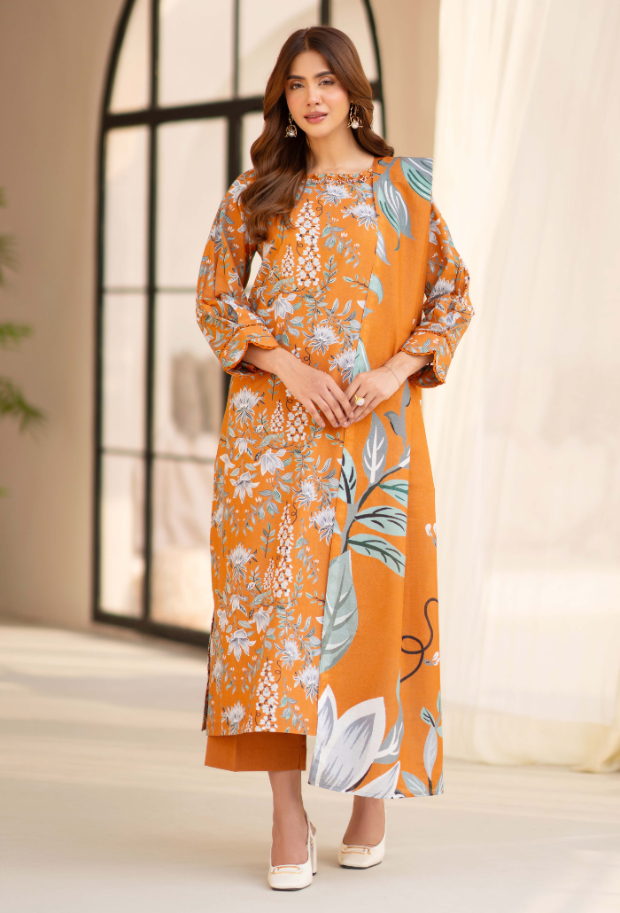 La vie - D08 Khaddar Pakistani Winter Dresses - Humdum - 1