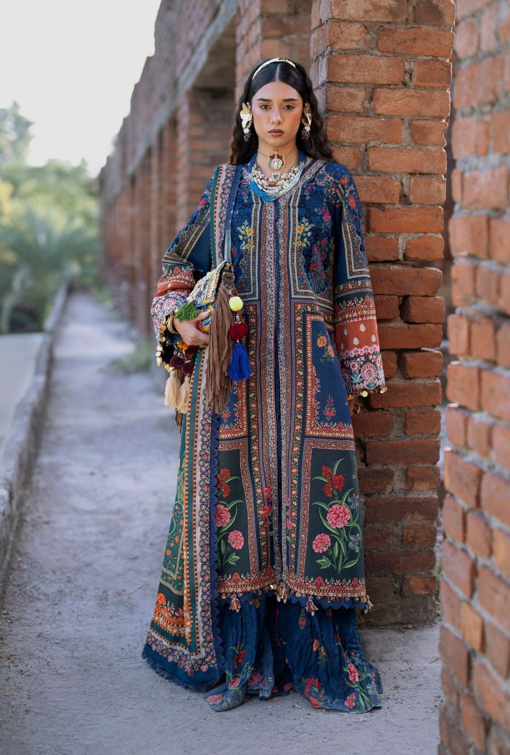Kaneez Pakistani Winter Dresses Collection