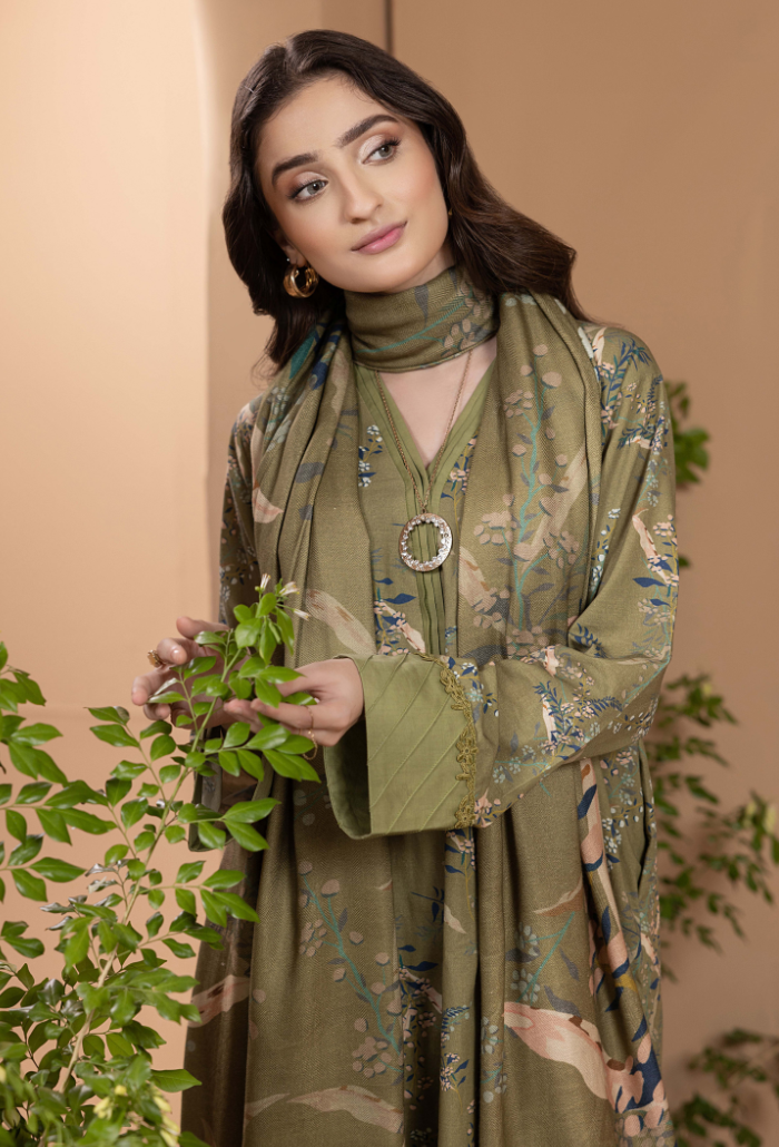 Zara - D10 Khaddar Pakistani Winter Dresses - Humdum - 4