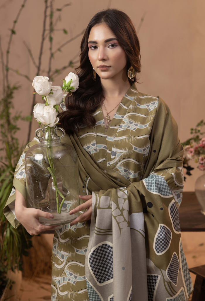 Raya - D08 Khaddar Pakistani Winter Dresses - Humdum - 4