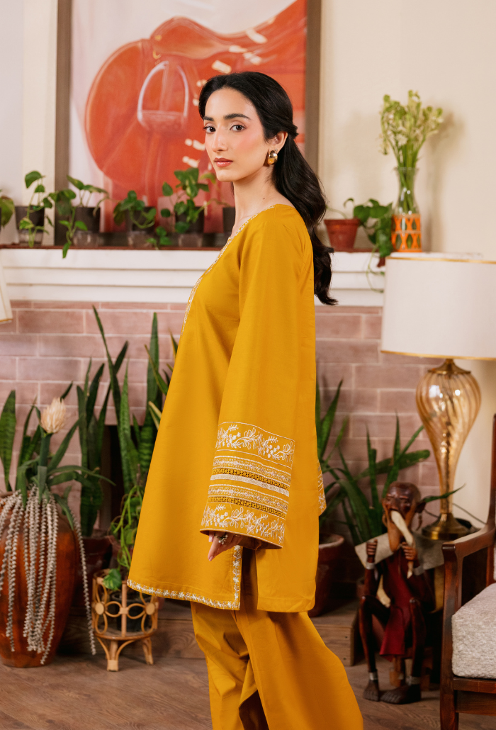 Spring Pret Vol-2 - D08 Lawn Pakistani Summer Dresses - Humdum - 4