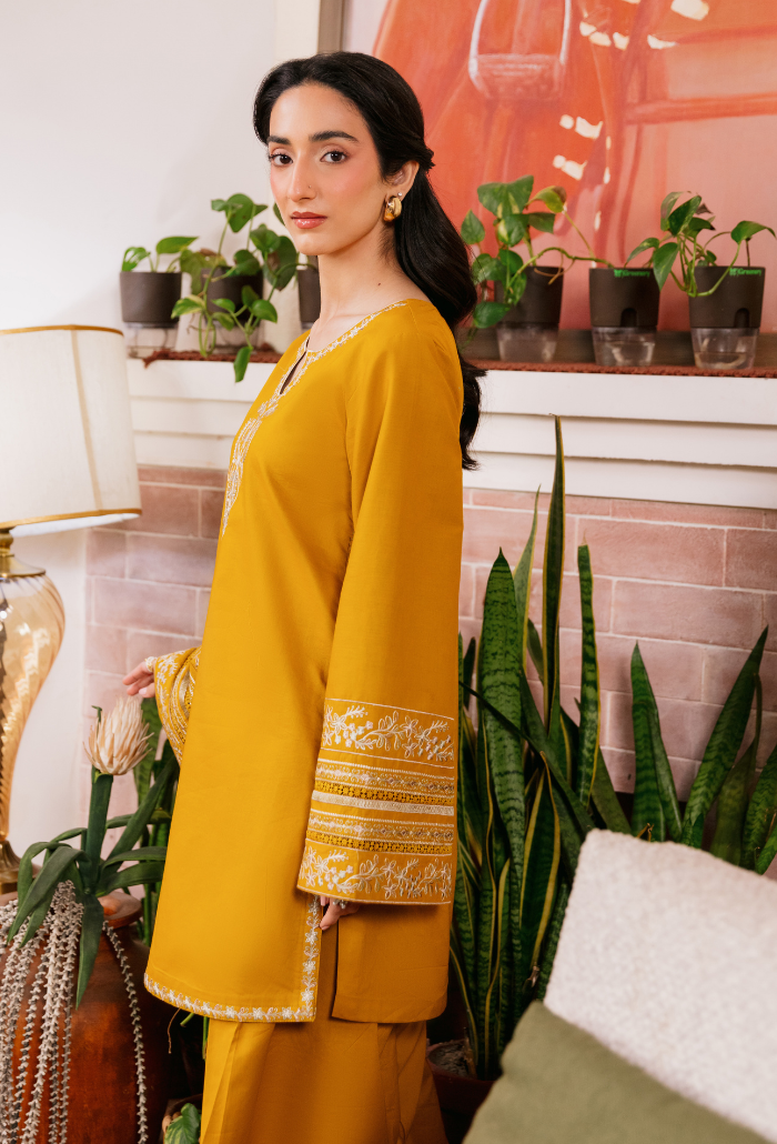 Spring Pret Vol-2 - D08 Lawn Pakistani Summer Dresses - Humdum - 2