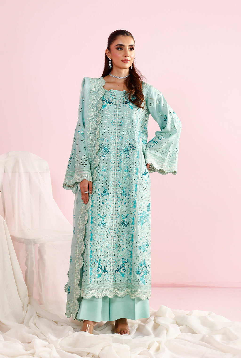 DAISY Luxury Pakistani Fashion