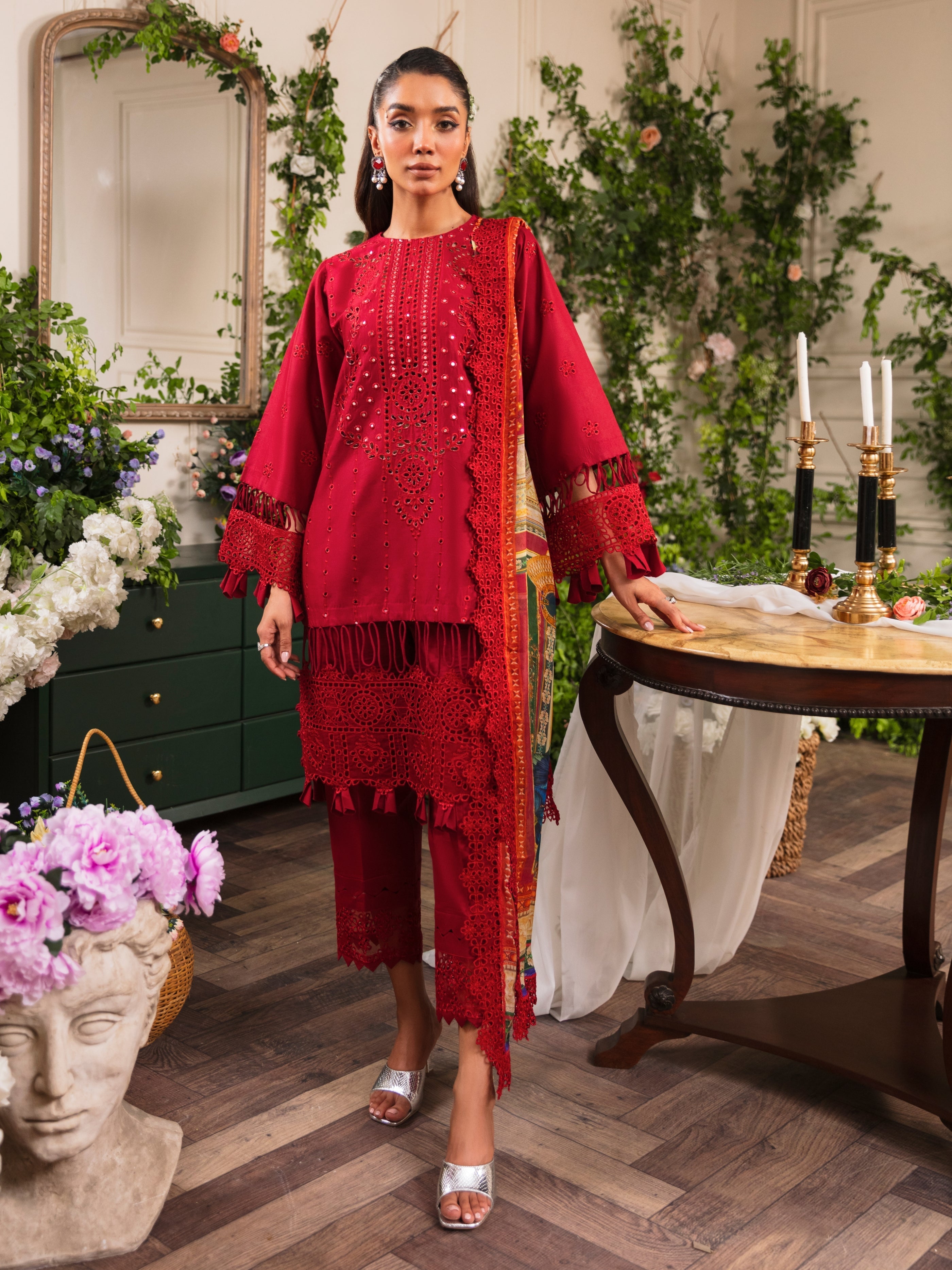 Vine-NL-08 Luxury Pakistani Fashion