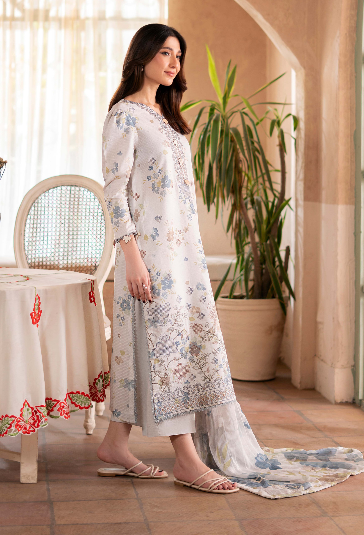 Kanwal - D08 Chiffon Pakistani Summer Dresses - Humdum - 3