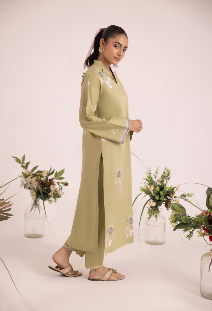 Pret 2 - D08 Lawn Pakistani Summer Dresses - Humdum - 4