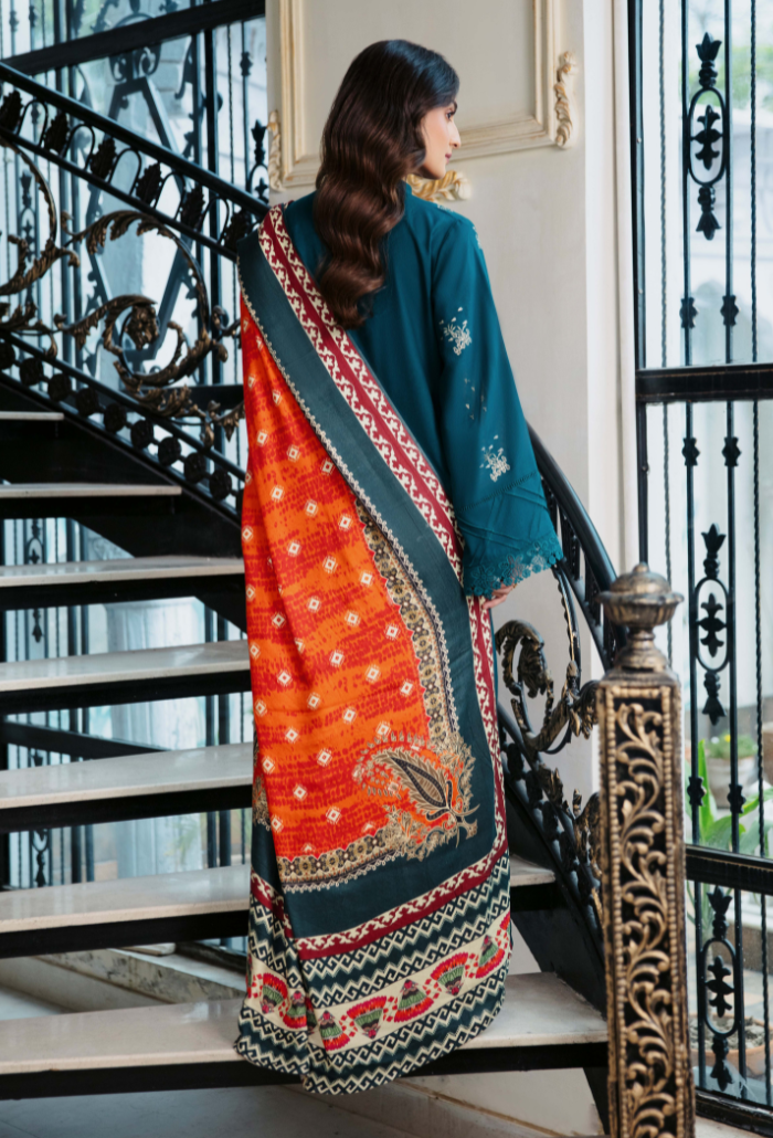 Serene - D01 Premium Fabric Pakistani Winter Dresses - Humdum - 3