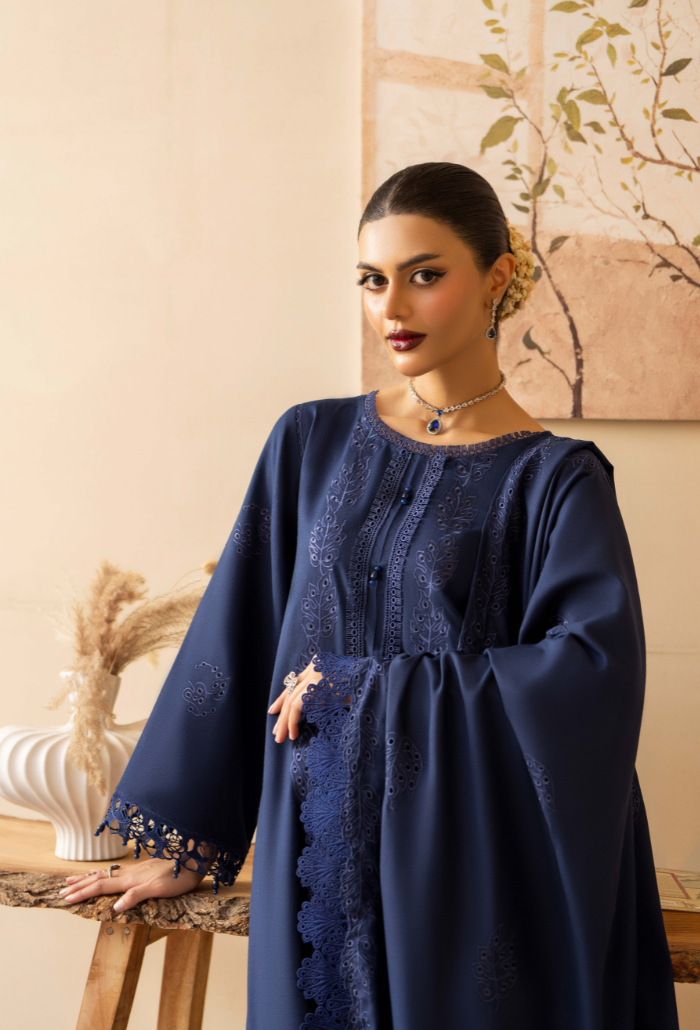 Jugnu By Humdum - D10 Premium Fabric Pakistani Winter Dresses - Humdum - 4