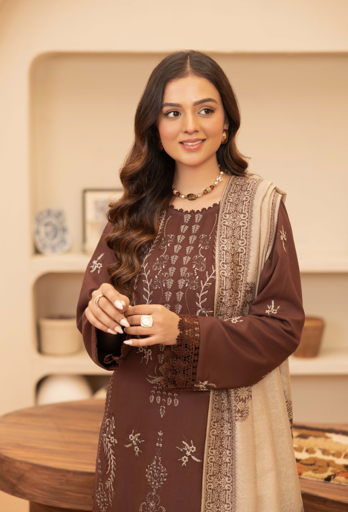 Carvan-D10 Premium Fabric Pakistani Winter Dresses - Humdum - 4