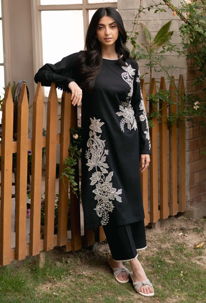 Pret-D01 Lawn Pakistani Summer Dresses - Humdum - 2
